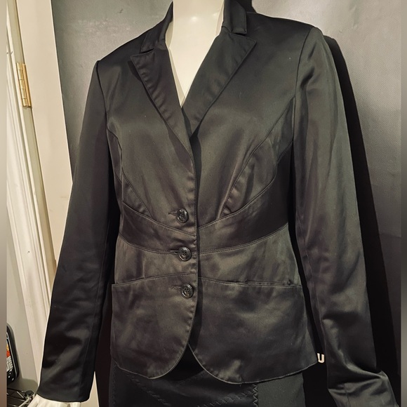 Suzy Shier black shiny blazer sz M 6 - Picture 1 of 4
